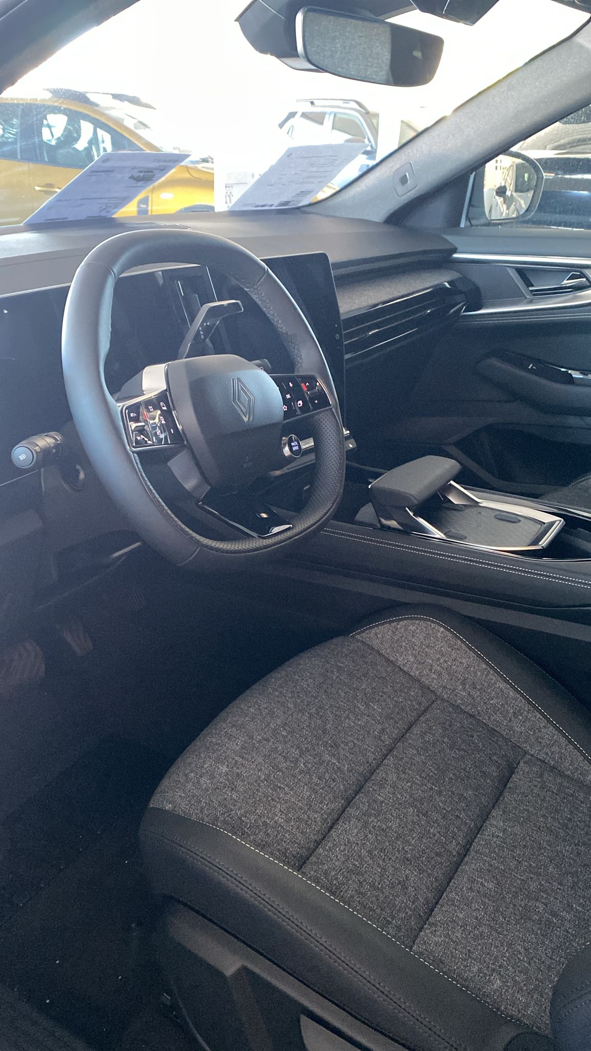 Renault Austral techno MY 25 full hybrid E-tech 200 cv