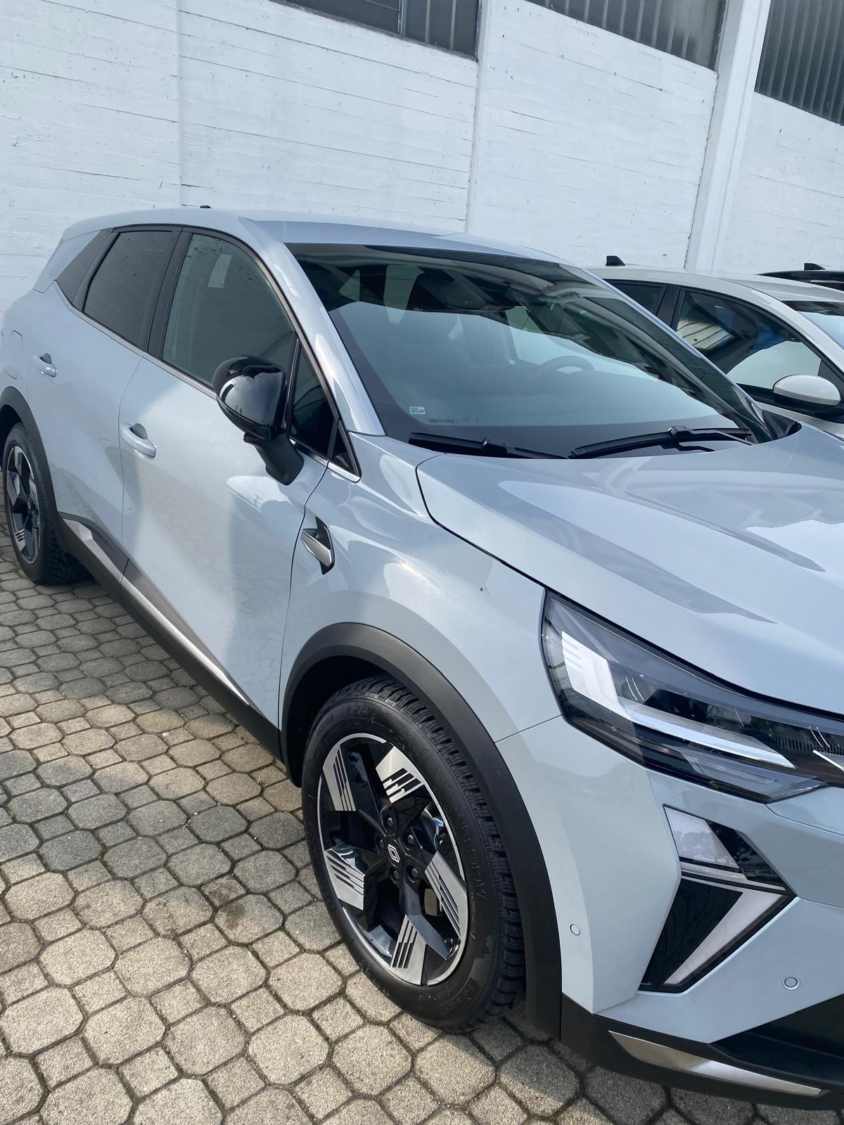 Renault Symbioz 1.8 E-Tech full Hybrid Techno 160 cv autom. Renault Symbioz 1.8 E-Tech full Hybrid Techno 160 cv autom.