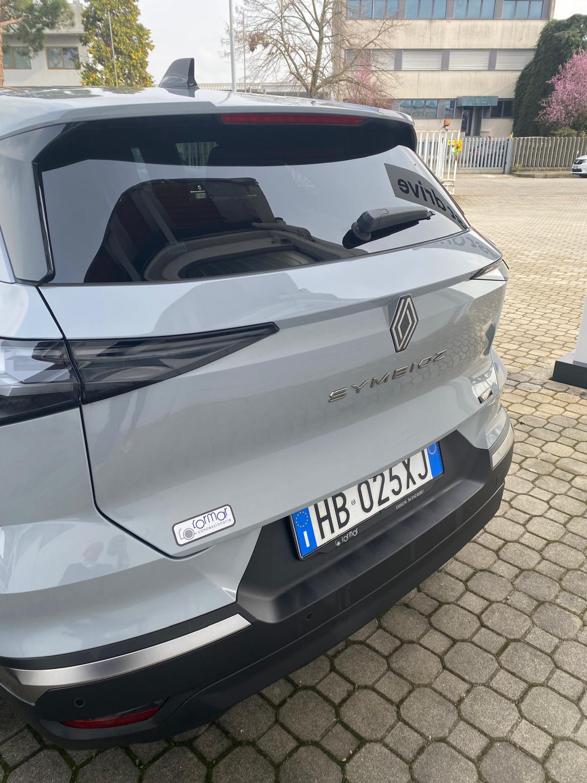 Renault Symbioz 1.8 E-Tech full Hybrid Techno 160 cv autom. Renault Symbioz 1.8 E-Tech full Hybrid Techno 160 cv autom.